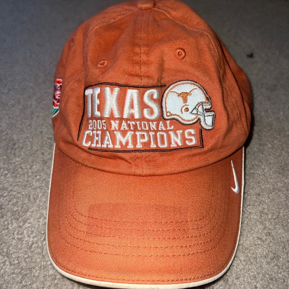 Vintage longhorns hat